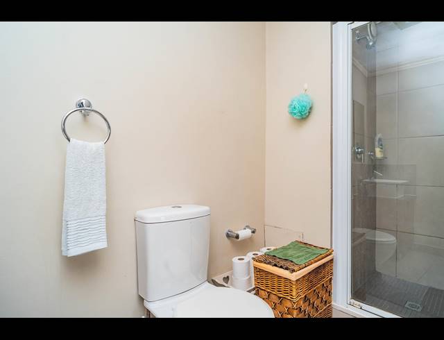 3 BEDROOM APARTMENT FOR SALE IN WESTVILLE